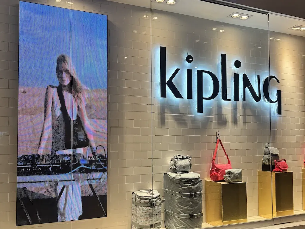 Exhibición Digital en Kipling